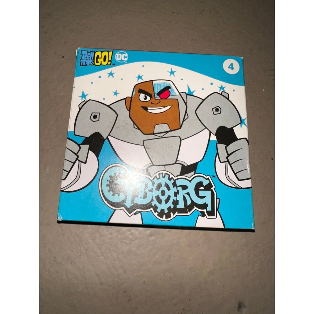 Teen Titans Go! Cyborg Collectible Box